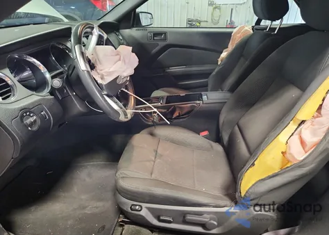 2014 Ford Mustang из США, поврежденный, VIN 1ZVBP8EM3E5311301